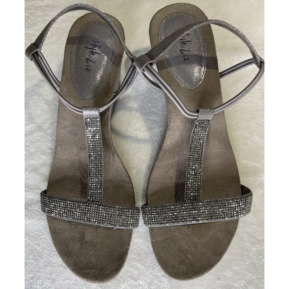 Style & Co Mulan 2 Embellished Evening Wedge Sandals Size 9W Silver Gray Sparkle